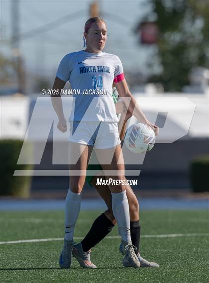 Thumbnail 2 in North Tahoe vs Virgin Valley (3A State Semifinals) photogallery.