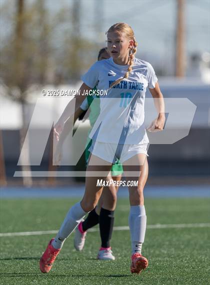 Thumbnail 1 in North Tahoe vs Virgin Valley (3A State Semifinals) photogallery.