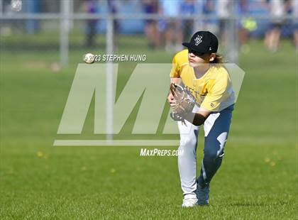 Thumbnail 2 in Metea Valley @ Neuqua Valley photogallery.