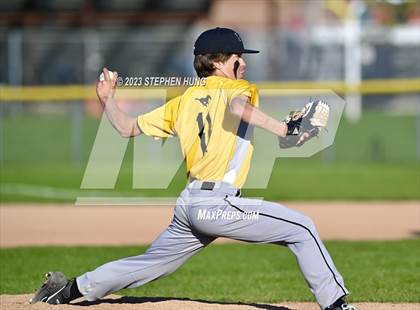 Thumbnail 3 in Metea Valley @ Neuqua Valley photogallery.