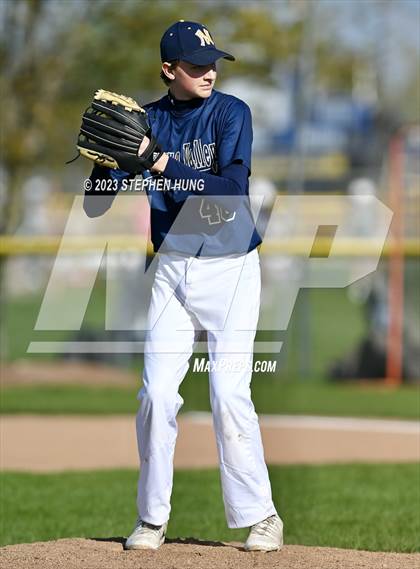 Thumbnail 3 in Metea Valley @ Neuqua Valley photogallery.