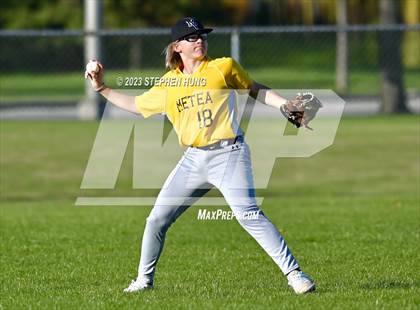 Thumbnail 2 in Metea Valley @ Neuqua Valley photogallery.