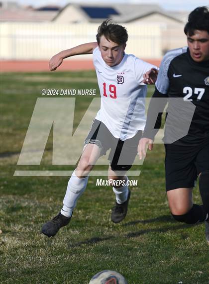 Thumbnail 2 in Knight vs. Dunn photogallery.
