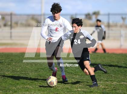 Thumbnail 3 in Knight vs. Dunn photogallery.