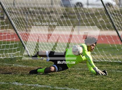 Thumbnail 1 in Knight vs. Dunn photogallery.