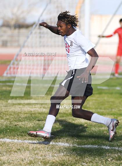 Thumbnail 3 in Knight vs. Dunn photogallery.