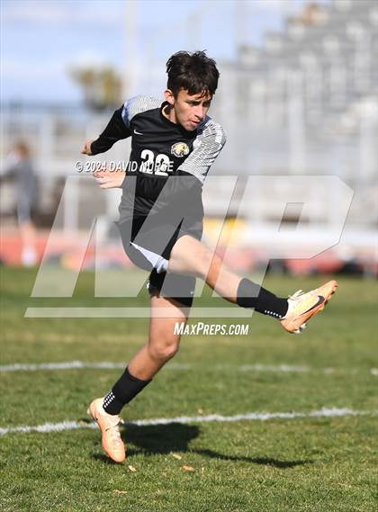 Thumbnail 3 in Knight vs. Dunn photogallery.