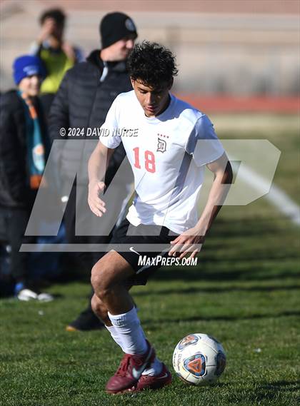 Thumbnail 3 in Knight vs. Dunn photogallery.