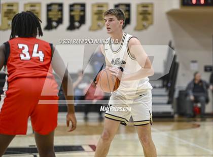 Thumbnail 3 in Pike @ Noblesville photogallery.