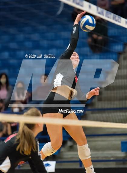 Thumbnail 3 in Coppell @ Plano West photogallery.