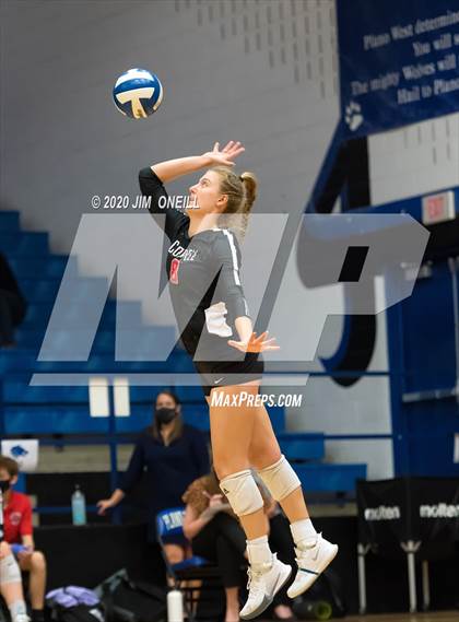 Thumbnail 3 in Coppell @ Plano West photogallery.