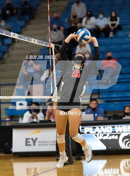 Thumbnail 2 in Coppell @ Plano West photogallery.