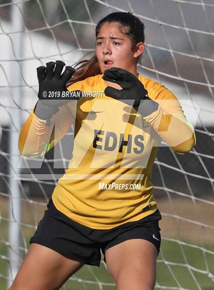 Thumbnail 1 in Villa Park @ El Dorado photogallery.