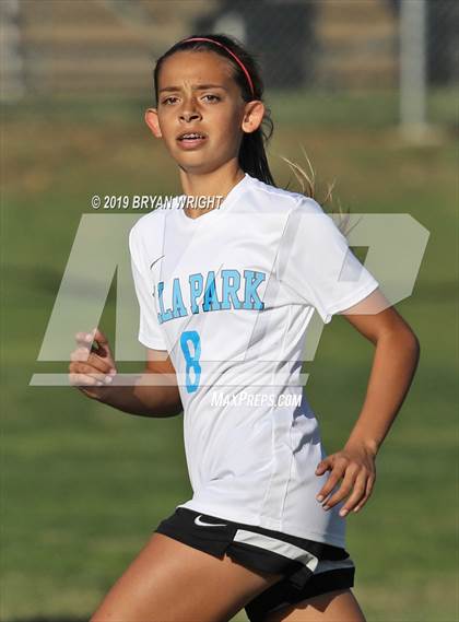 Thumbnail 1 in Villa Park @ El Dorado photogallery.