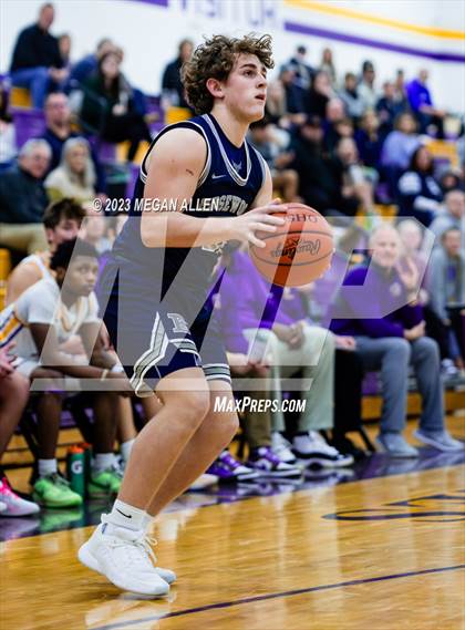 Thumbnail 2 in Edgewood @ Bellbrook photogallery.