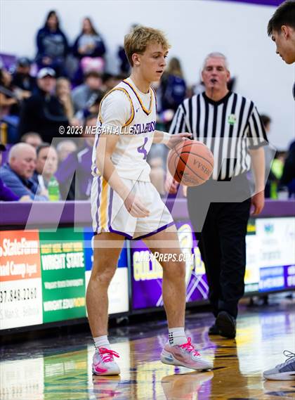 Thumbnail 3 in Edgewood @ Bellbrook photogallery.