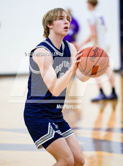 Thumbnail 1 in Edgewood @ Bellbrook photogallery.