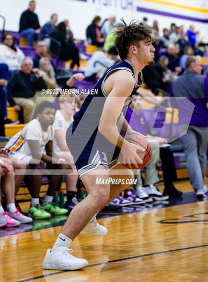 Thumbnail 3 in Edgewood @ Bellbrook photogallery.