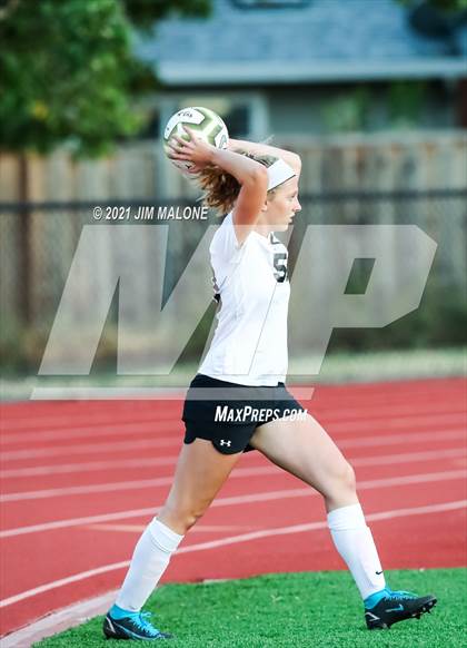 Thumbnail 1 in Granada @ Foothill photogallery.