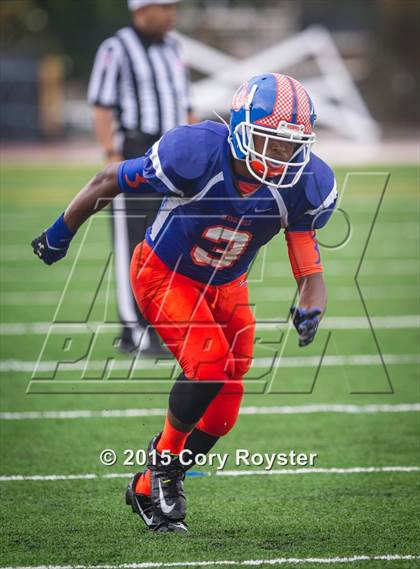 Thumbnail 1 in Roosevelt vs. Maret photogallery.