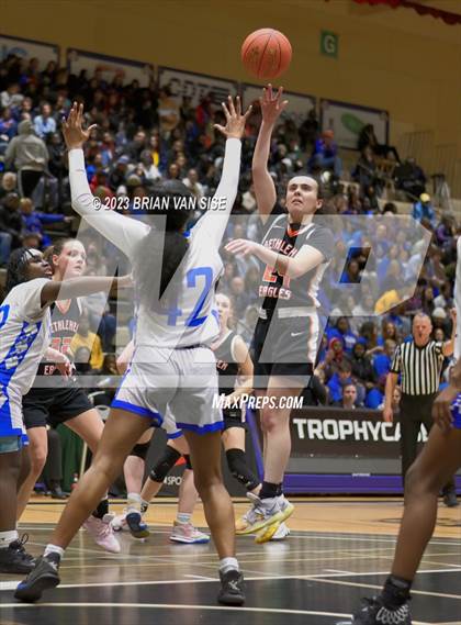 Thumbnail 3 in Bethlehem Central vs. Albany (NYSPHSAA 2A Section 2 Final) photogallery.