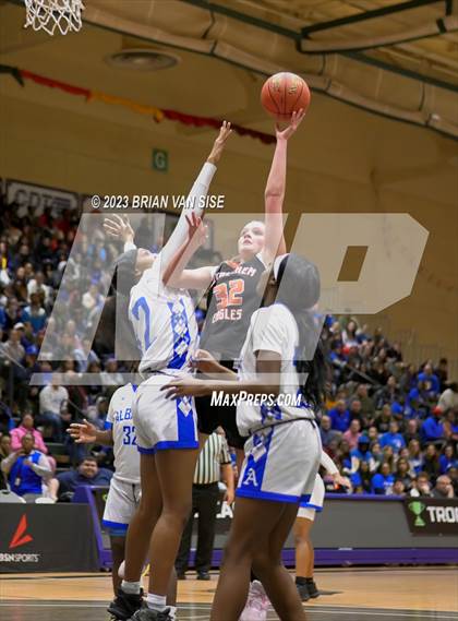 Thumbnail 3 in Bethlehem Central vs. Albany (NYSPHSAA 2A Section 2 Final) photogallery.
