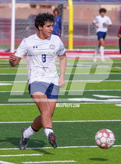 Thumbnail 3 in Glendale Prep Academy vs. Dysart photogallery.
