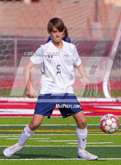 Thumbnail 3 in Glendale Prep Academy vs. Dysart photogallery.