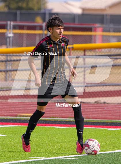Thumbnail 2 in Glendale Prep Academy vs. Dysart photogallery.