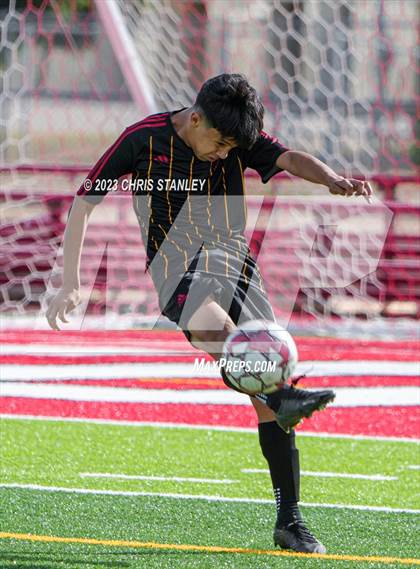 Thumbnail 3 in Glendale Prep Academy vs. Dysart photogallery.
