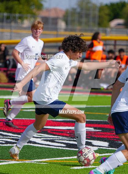 Thumbnail 2 in Glendale Prep Academy vs. Dysart photogallery.