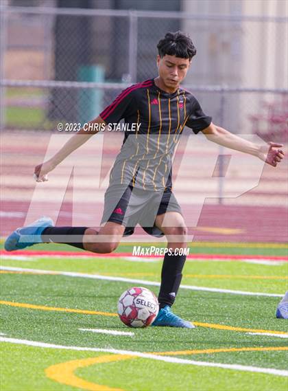 Thumbnail 2 in Glendale Prep Academy vs. Dysart photogallery.