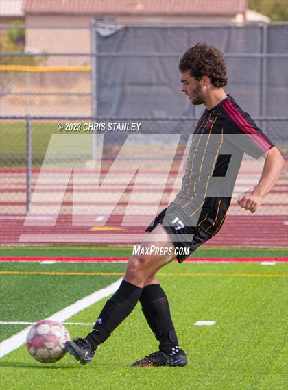 Thumbnail 2 in Glendale Prep Academy vs. Dysart photogallery.