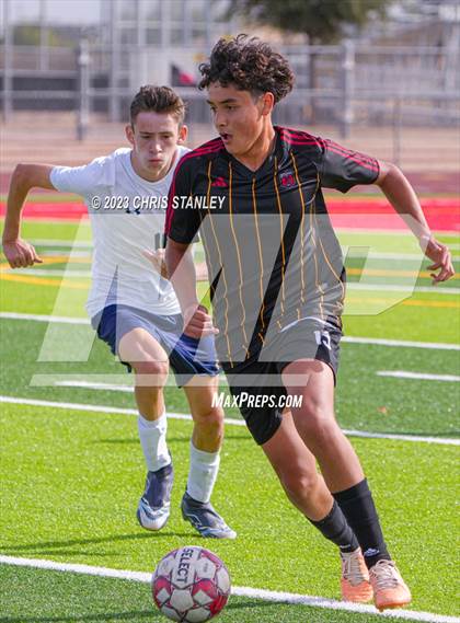 Thumbnail 3 in Glendale Prep Academy vs. Dysart photogallery.