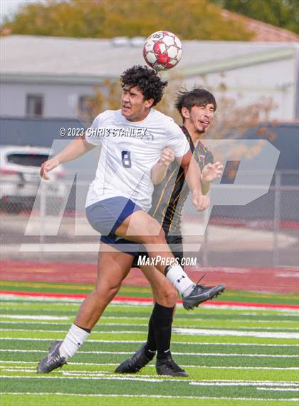 Thumbnail 2 in Glendale Prep Academy vs. Dysart photogallery.