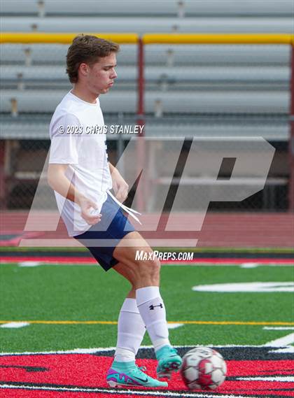 Thumbnail 3 in Glendale Prep Academy vs. Dysart photogallery.