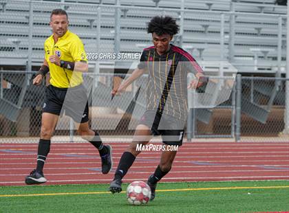 Thumbnail 2 in Glendale Prep Academy vs. Dysart photogallery.