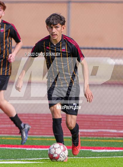 Thumbnail 3 in Glendale Prep Academy vs. Dysart photogallery.