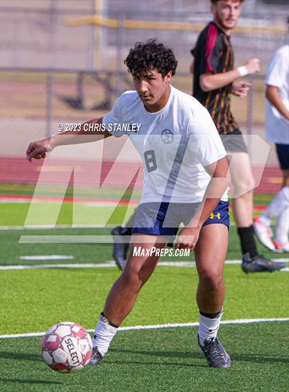 Thumbnail 3 in Glendale Prep Academy vs. Dysart photogallery.
