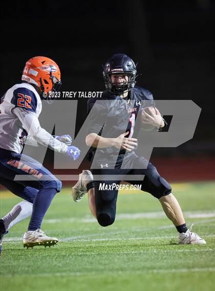 Thumbnail 1 in Le Roy vs. Attica/Alexander (NYSPHSAA Section V Class C Final) photogallery.