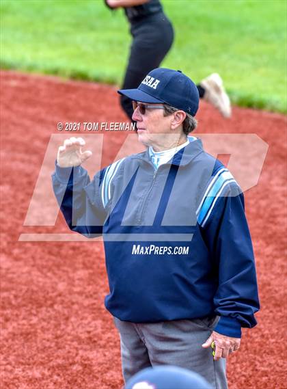 Thumbnail 3 in Topeka vs Olathe North (KSHSAA 6A Championship) photogallery.
