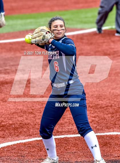 Thumbnail 3 in Topeka vs Olathe North (KSHSAA 6A Championship) photogallery.