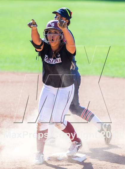 Thumbnail 1 in St. Paul vs. La Serna (CIF SS D3 Final) photogallery.