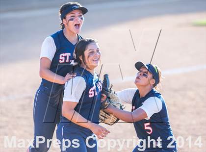 Thumbnail 3 in St. Paul vs. La Serna (CIF SS D3 Final) photogallery.
