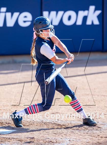 Thumbnail 2 in St. Paul vs. La Serna (CIF SS D3 Final) photogallery.