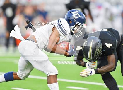 Thumbnail 3 in Lamar Consolidated @ Cypress Park photogallery.
