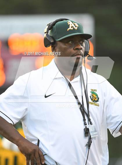 Thumbnail 2 in Taft @ Mt. Healthy (Crosstown Showdown) photogallery.