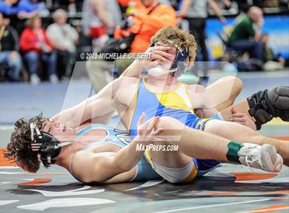 Thumbnail 3 in NYSPHSAA Division 2 State Championships (Quarterfinals 124 to 285) photogallery.