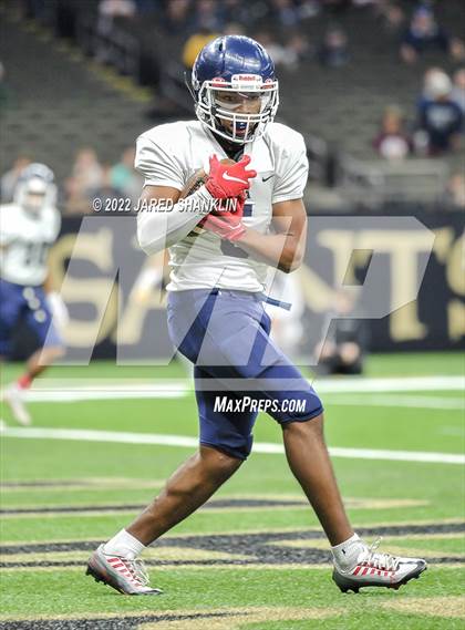 Thumbnail 3 in St. Thomas More vs. Lafayette Christian Academy(LHSAA Division II Select Final) photogallery.