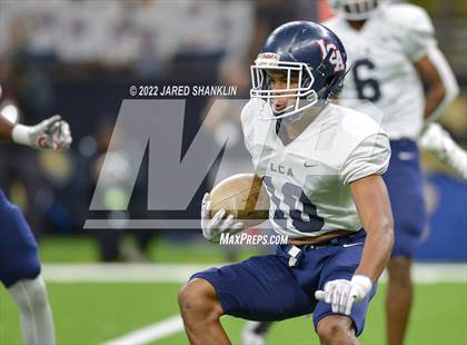 Thumbnail 2 in St. Thomas More vs. Lafayette Christian Academy(LHSAA Division II Select Final) photogallery.